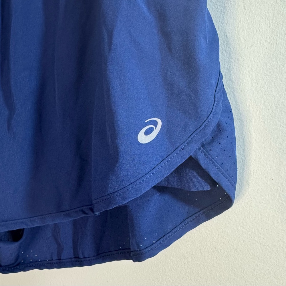 ASICS Running Shorts Large Blue 2 in 1 Lined Athletic Workout Gym Women - Picture 2 of 8